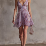 Dorothea – Lila Chiffonkleid mit Blumenprint