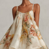 Liselotte – Florales Kleid mit asymmetrischem Saum
