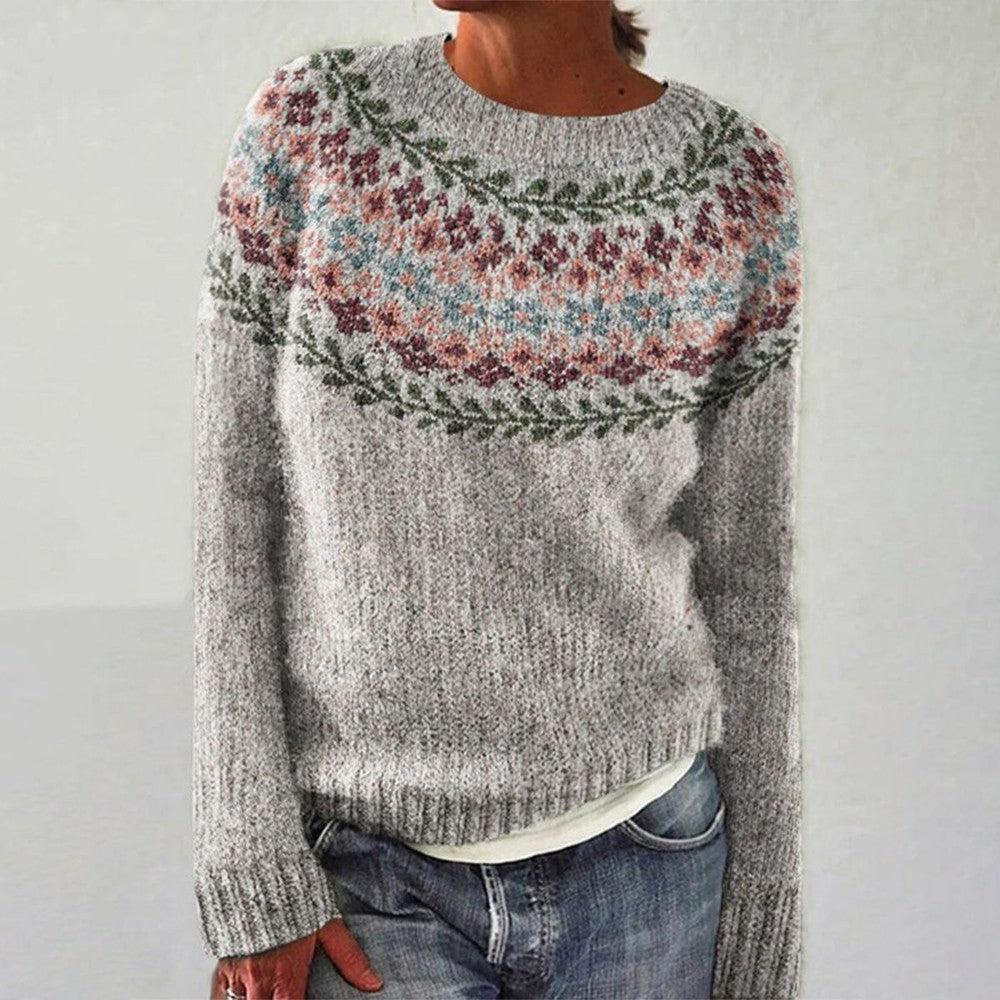 Bridget – Grauer Pullover mit Blumenbordüre