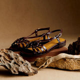 Mara | Sandalen mit floralem Flechtmuster