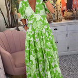 Floriana - Kleid mit leuchtenden Blumenmuster