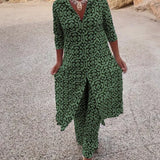 Maeve - Ensemble with Geometric Elegance