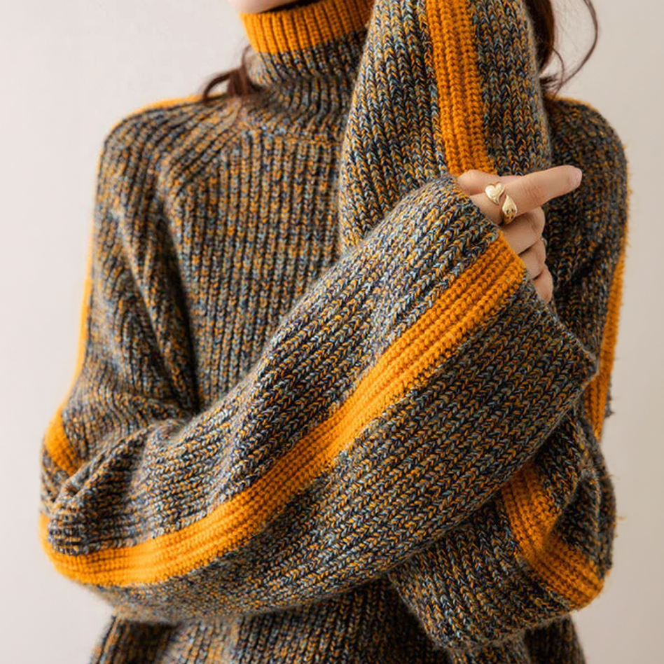 Emmeline – Anthrazitpullover mit orangefarbenen Kontrastnähten