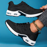 Atmungsaktive und rutschfeste Sneakers mit Polsterung