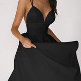 Elara - Stilvolles Minimalistisches Kleid