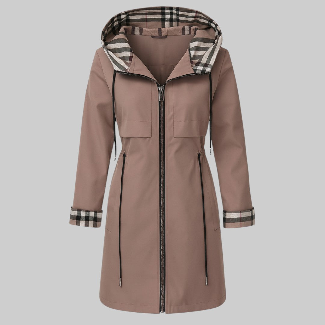 Natalia – Taupefarbener Trenchcoat mit Kapuze