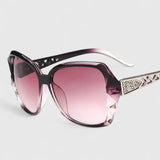 Avalynne | Stilvolle Sonnenbrille