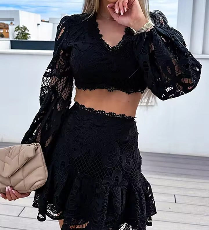 Jess – Schwarzes Spitzenset mit Minirock