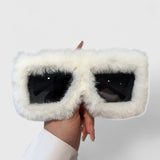 Kambriah | Fashionable Sunglasses