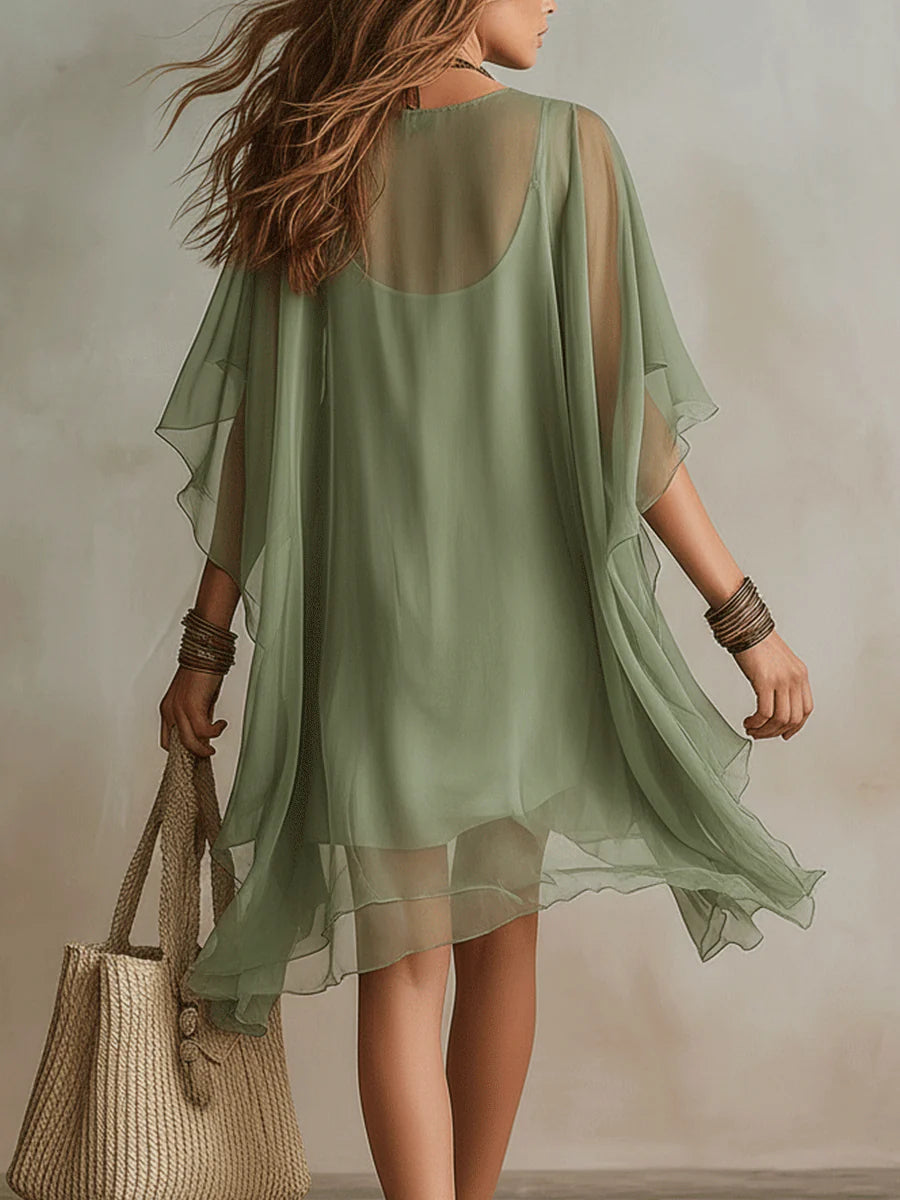 Gertrud – Salbeigrünes Lagenkleid mit Chiffonärmeln