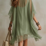 Gertrud – Salbeigrünes Lagenkleid mit Chiffonärmeln