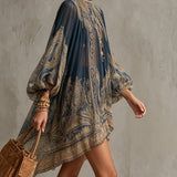 Minikleid mit asymmetrischem Schnitt und barockem Print in Marineblau mit hohem Kragen