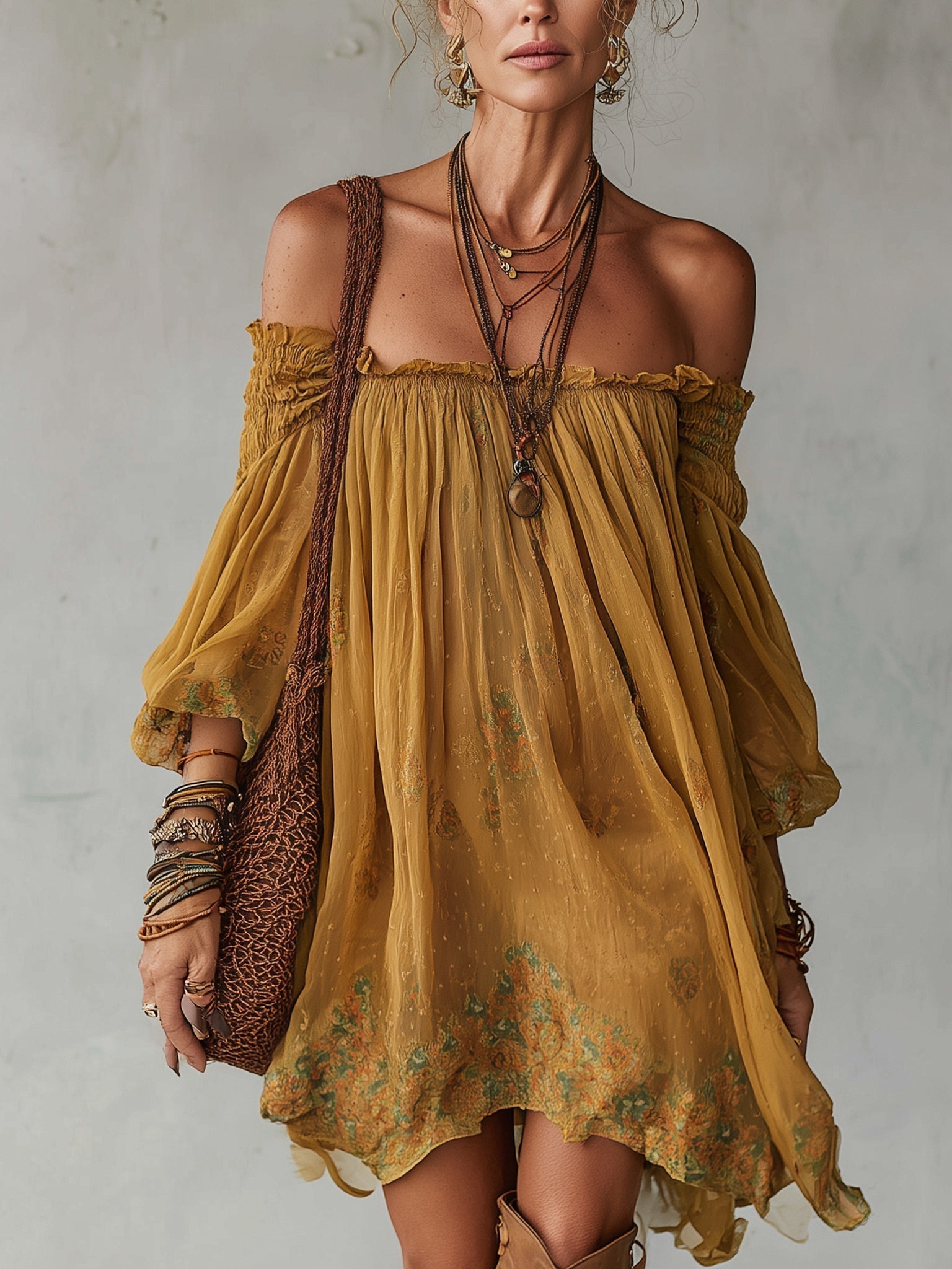 Bernadette – Schulterfreies Kleid mit Blumenstickerei