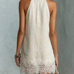 Johanna – Cremeweisses Neckholder-Kleid mit Spitzenbesatz