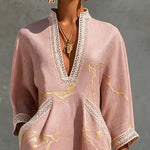 Karola – Rosafarbenes Tunika-Kleid mit Goldprint