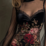 Sonja – Schwarzes Spitzenkleid mit Rosenmuster