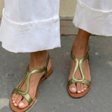 Yara | Leichte Sandalen mit T-Riemen