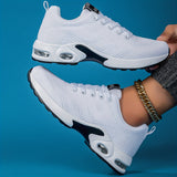 Atmungsaktive und rutschfeste Sneakers mit Polsterung