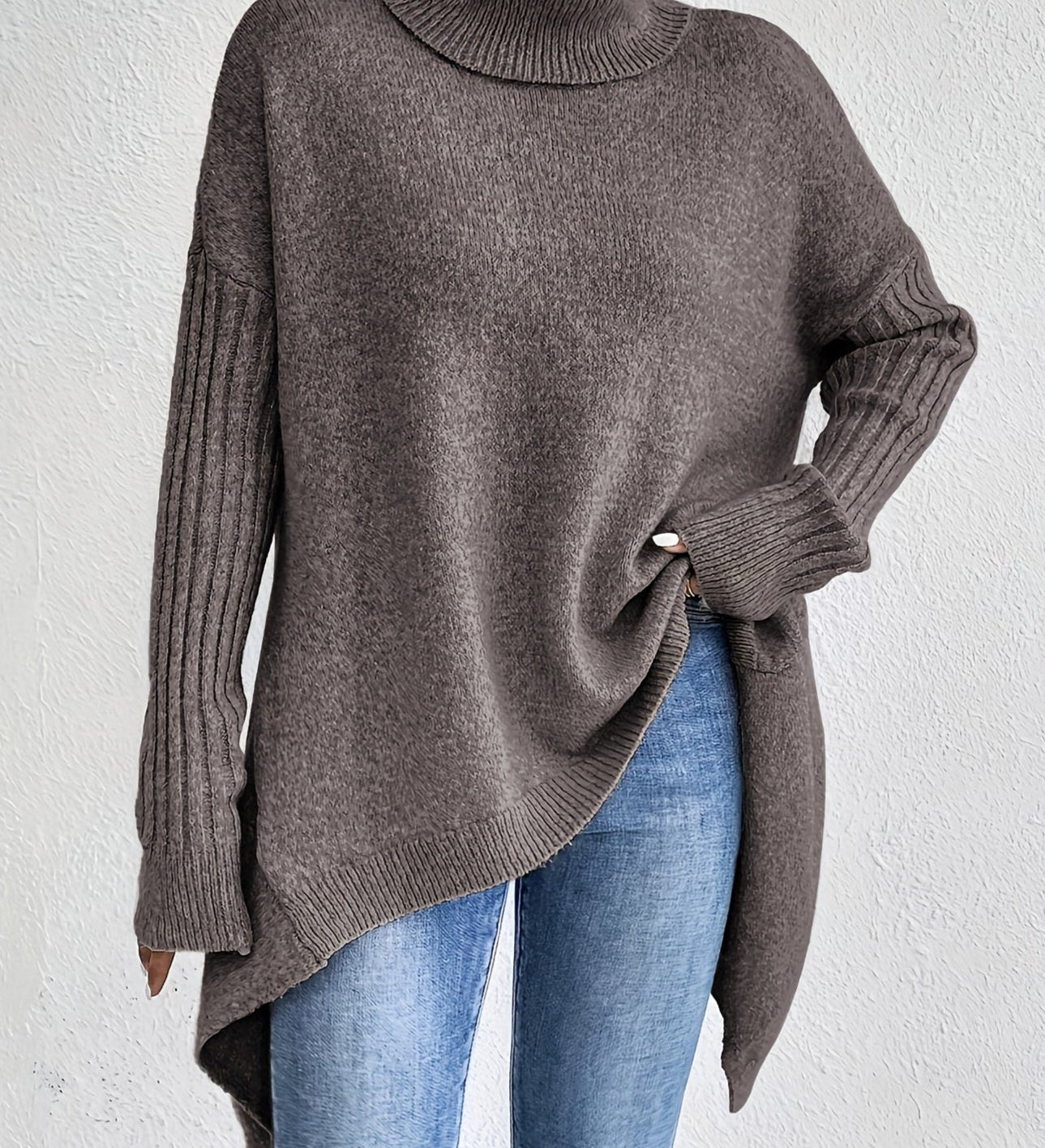 Audrey – Blauer Longpullover mit Rollkragen