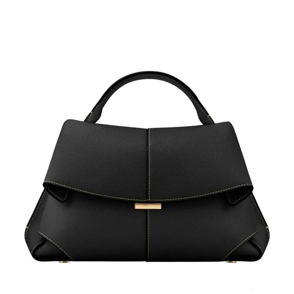 Amélie – Schwarze Handtasche mit Klappverschluss